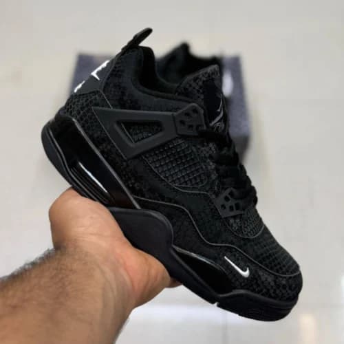 کفش کتونی نایک ایر جردن ۴ رترو بلک مامبا نایجل سیلوستر – Nike Air Jordan 4 Retro Black Mamba x Nigel Sylvester — تصویر ۶