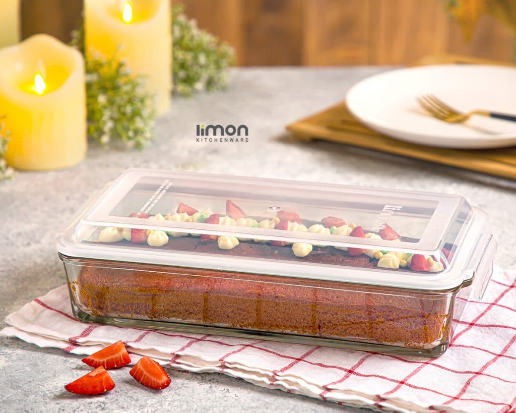 ظرف شیشه ای مستطیل 1.4 لیتر 2050