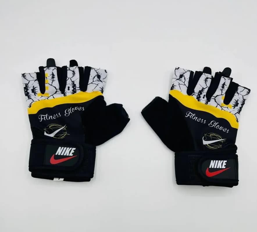دستکش بدنسازی زنانه نیمه انگشتی نایکی Nike با رویه پارچهای (سبک و تنفسپذیر) — تصویر ۲