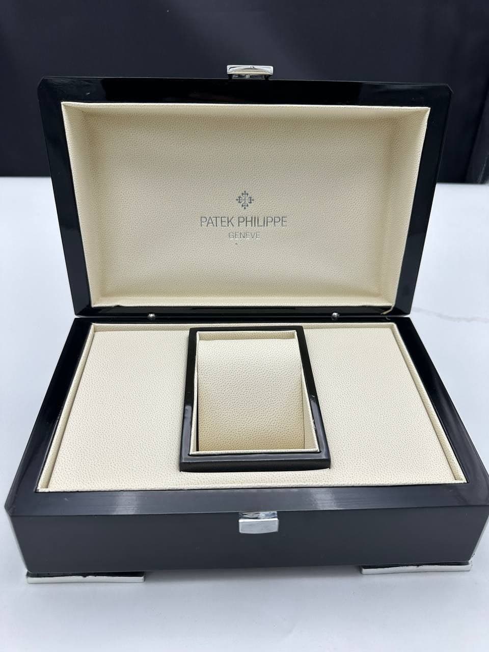 جعبه اصلی پتک فیلیپ PATEK PHILIPPE اورجینال کد 1923782