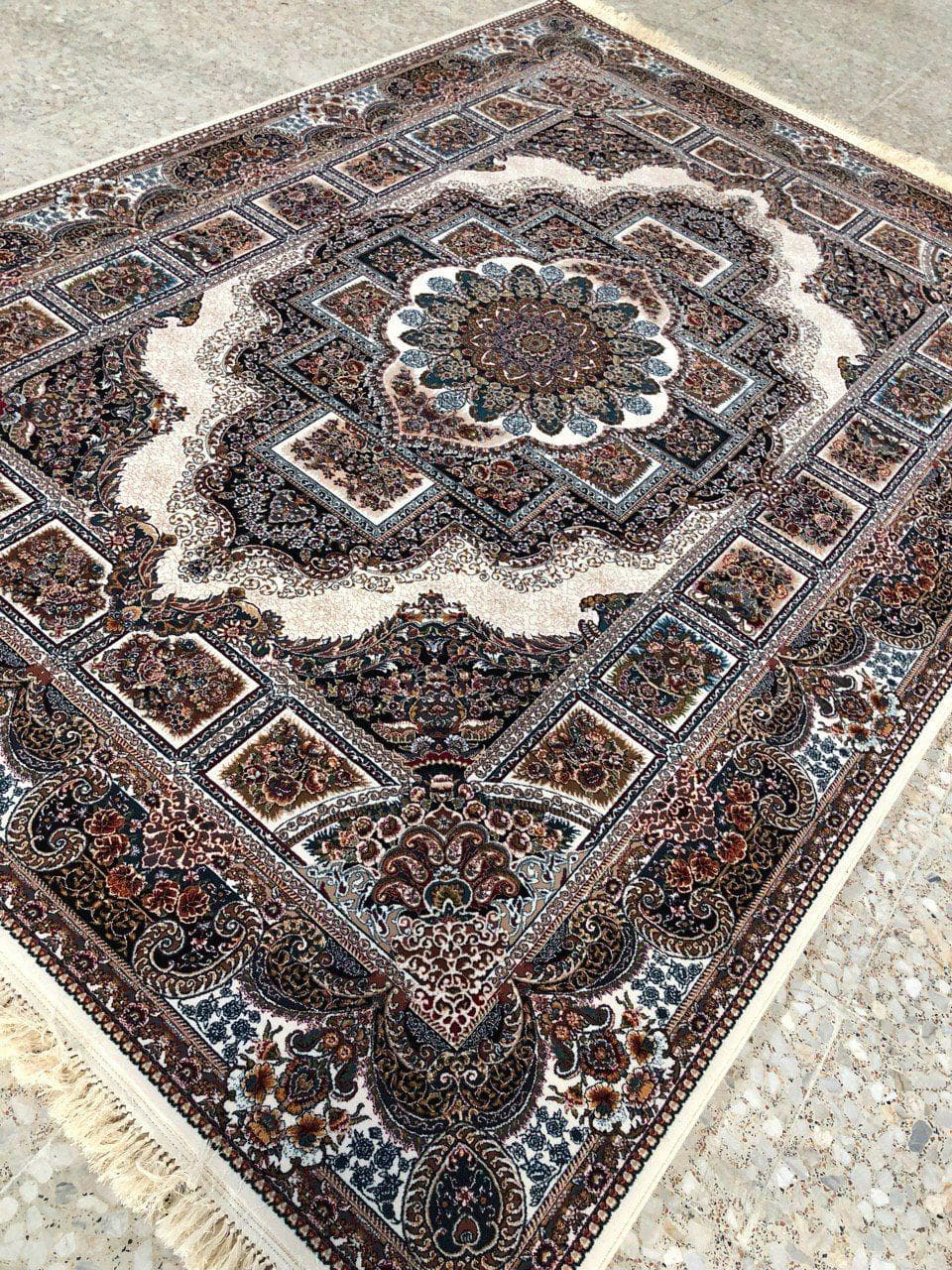فرش کاشان حوض نقره ۷۰۰ شانه — تصویر ۶