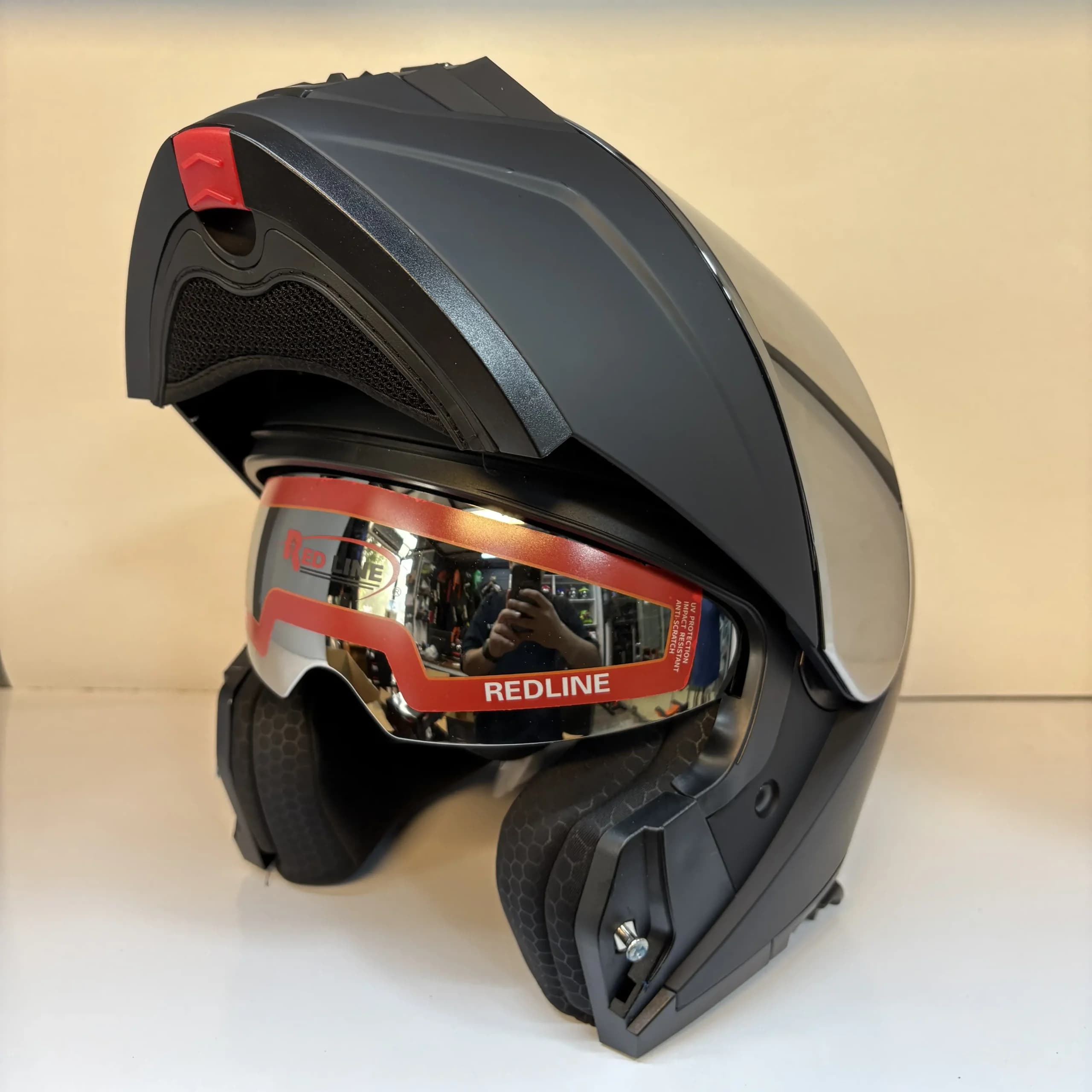 کلاه کاسکت فک متحرک Redline مدل 960 – مشکی مات — تصویر ۳