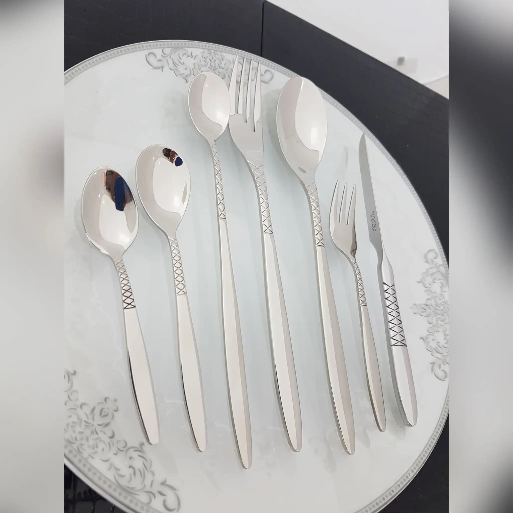 کارد و چنگال میوه خوری 12 پارچه رولنزا مدل A44 — تصویر ۳