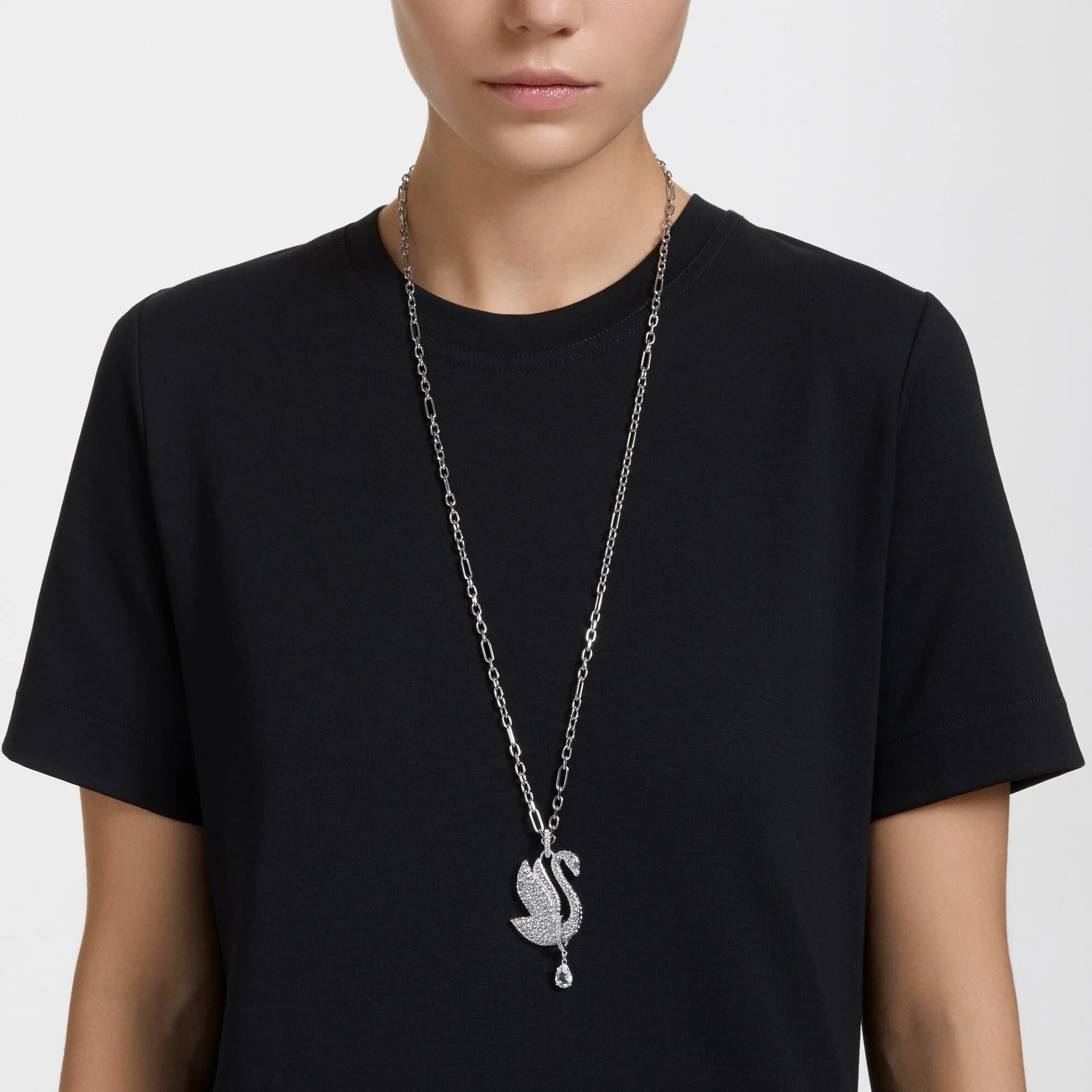 گردنبند نقره ای سواروسکی اورجینال Swarovski Iconic Swan Kolye 5647546 — تصویر ۵