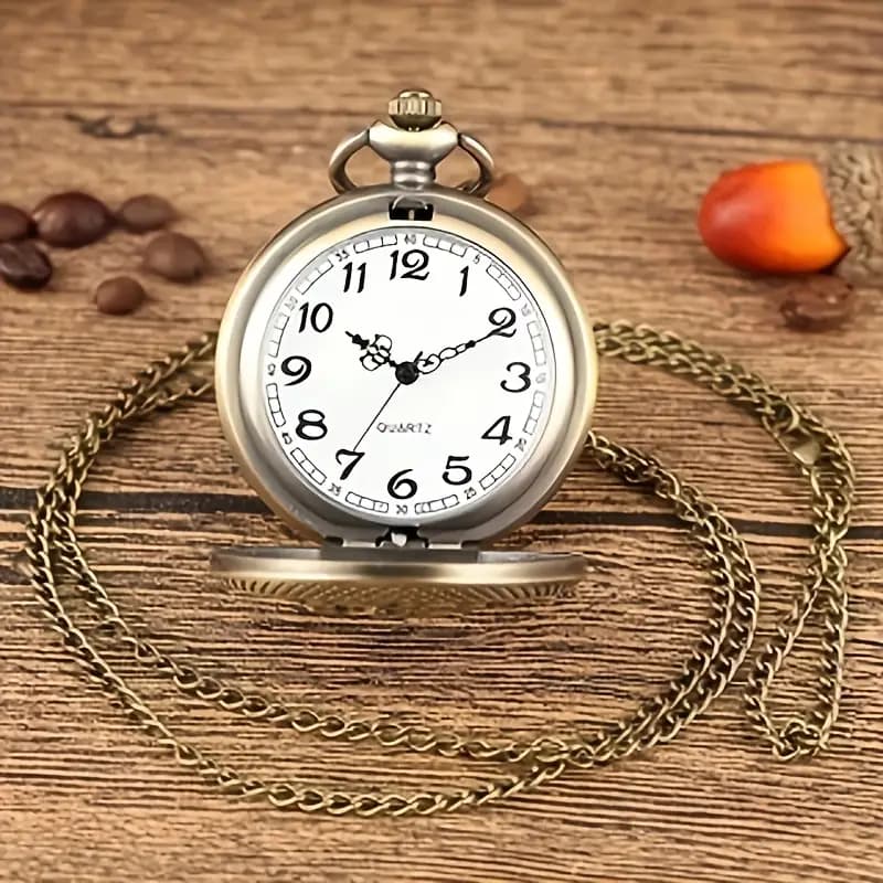 ساعت جیبی کوارتز وینتیج با گردنبند پروانه توخالی و طرحدار — تصویر ۵