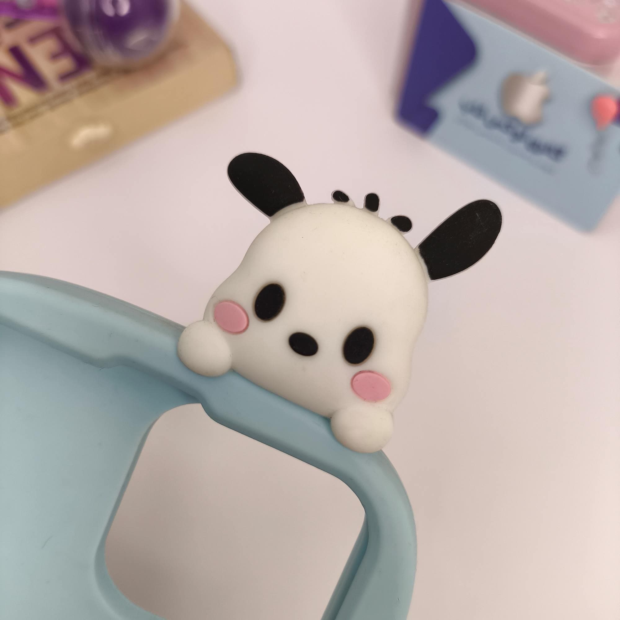 کاور Pachacco باسن پروتزی آیفون — تصویر ۴
