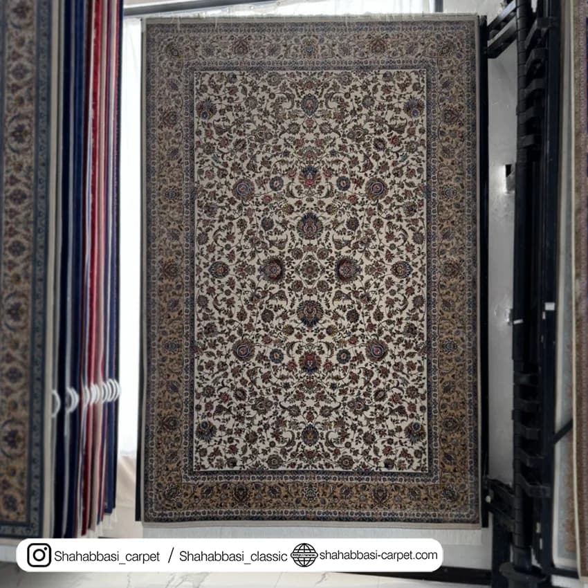 فرش ابریشم کد 209 کرم — تصویر ۲