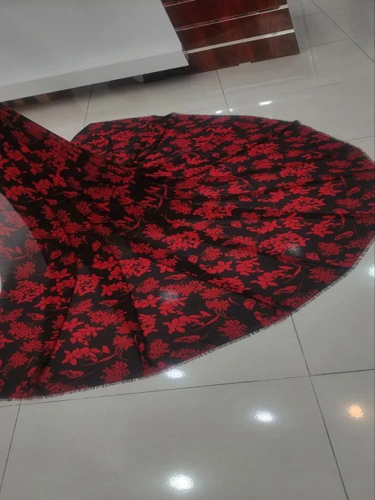 پارچه حریر شیفونجو قرمز