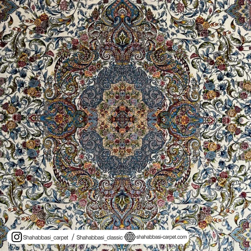 فرش ابریشم کد 187 کرم — تصویر ۳
