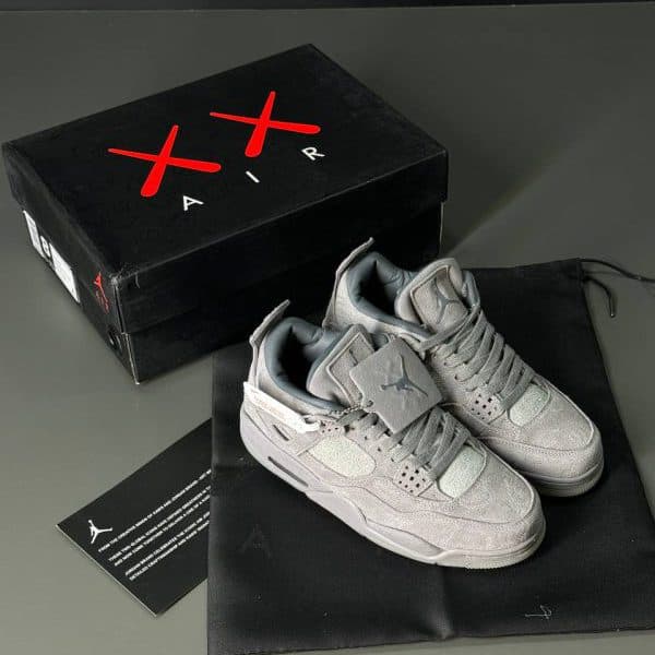 نایک ایرجردن 4 کاوس Nike Air Jordan 4 Kaws — تصویر ۳