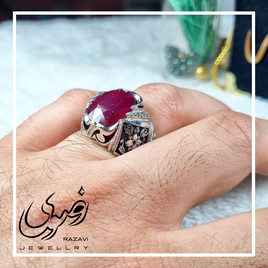 انگشتر نقره دست ساز مردانه یاقوت سرخ — تصویر ۵