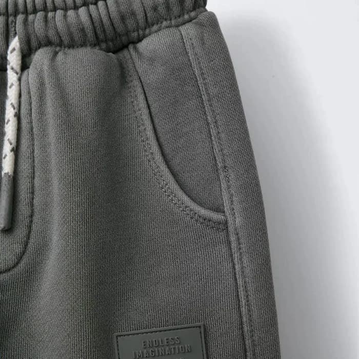 اسلش رنگ طوسی ZARA — تصویر ۳