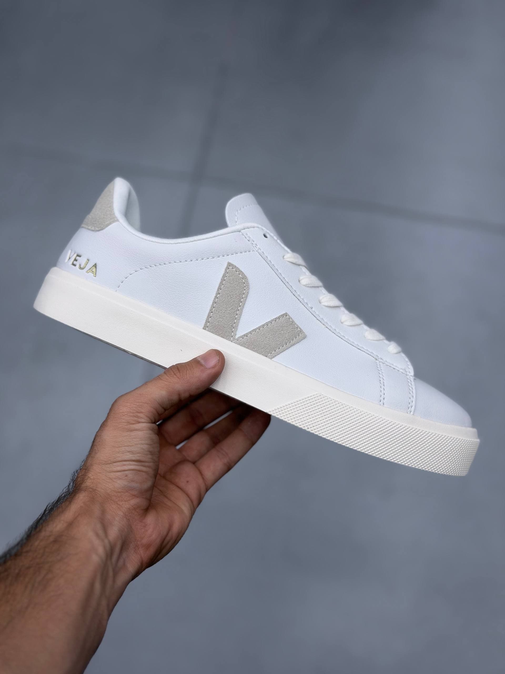 کتونی وجا سفید کرم | Veja White Cream — تصویر ۲