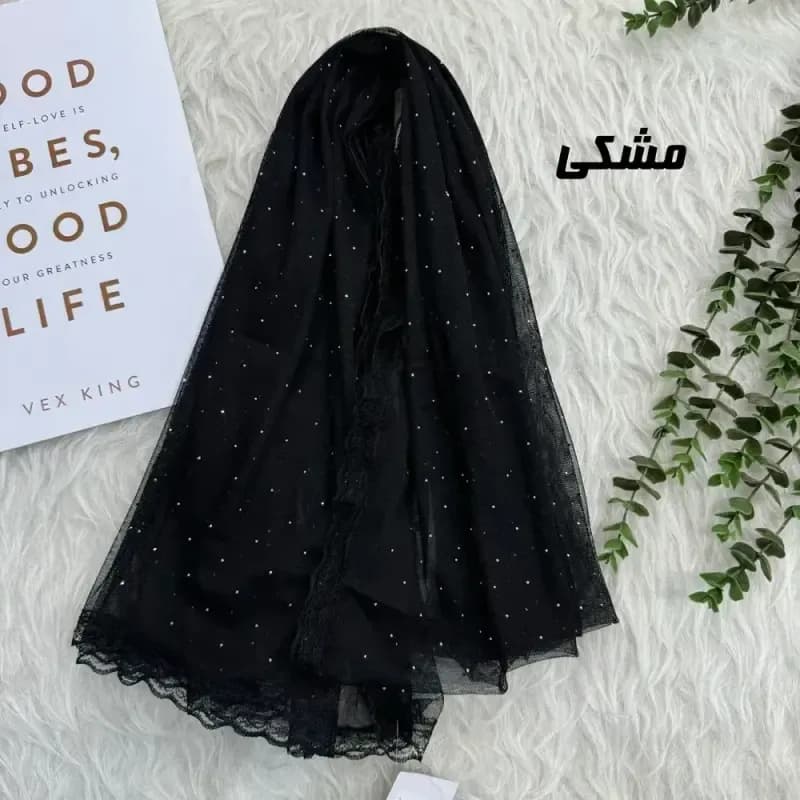 شال توری نگین دار روزمره قواره 180 در 65 سانت مشکی رنگ جنس تور — تصویر ۴