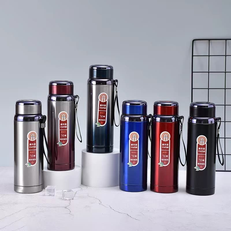 فلاسک 600 میلی لیتری وکیووم / vacuum cup 600 ml