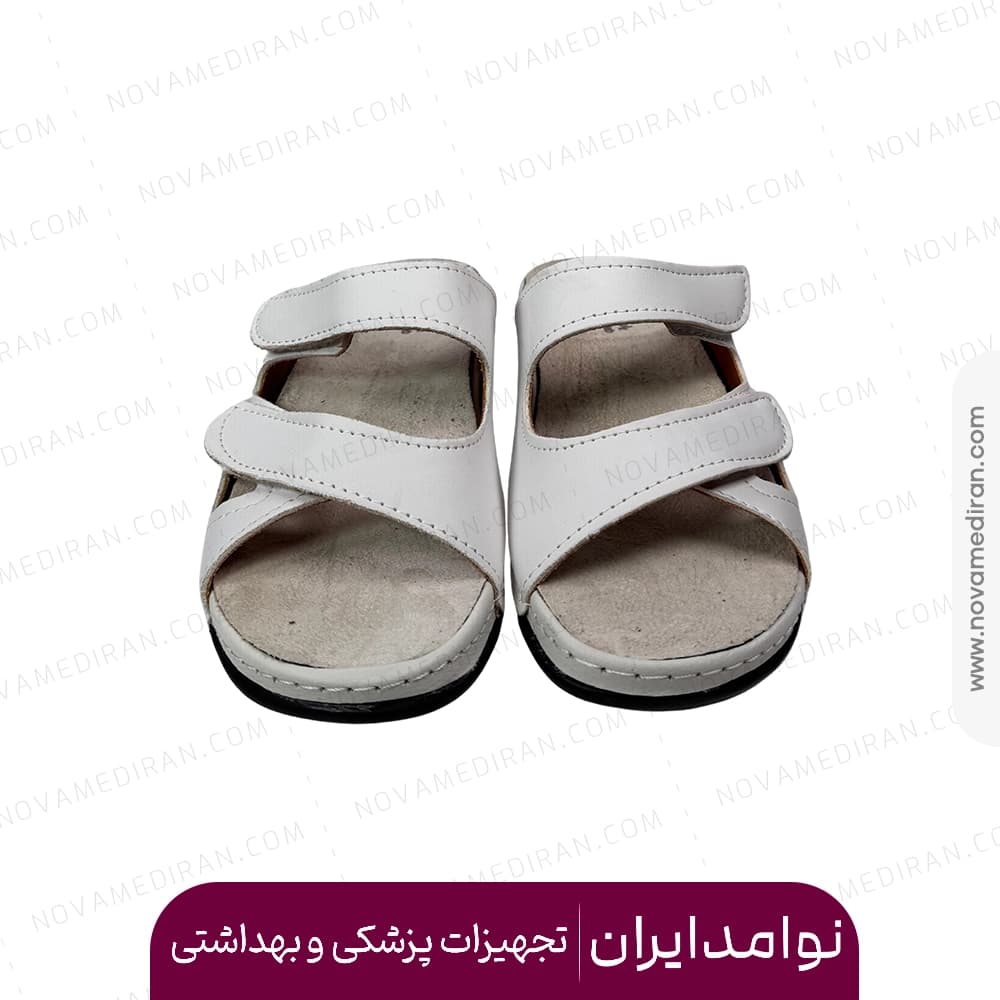 صندل طبی زنانه برند پاتکان طب کد ۱۵۵ رنگ سفید با کفی قابل تعویض — تصویر ۲