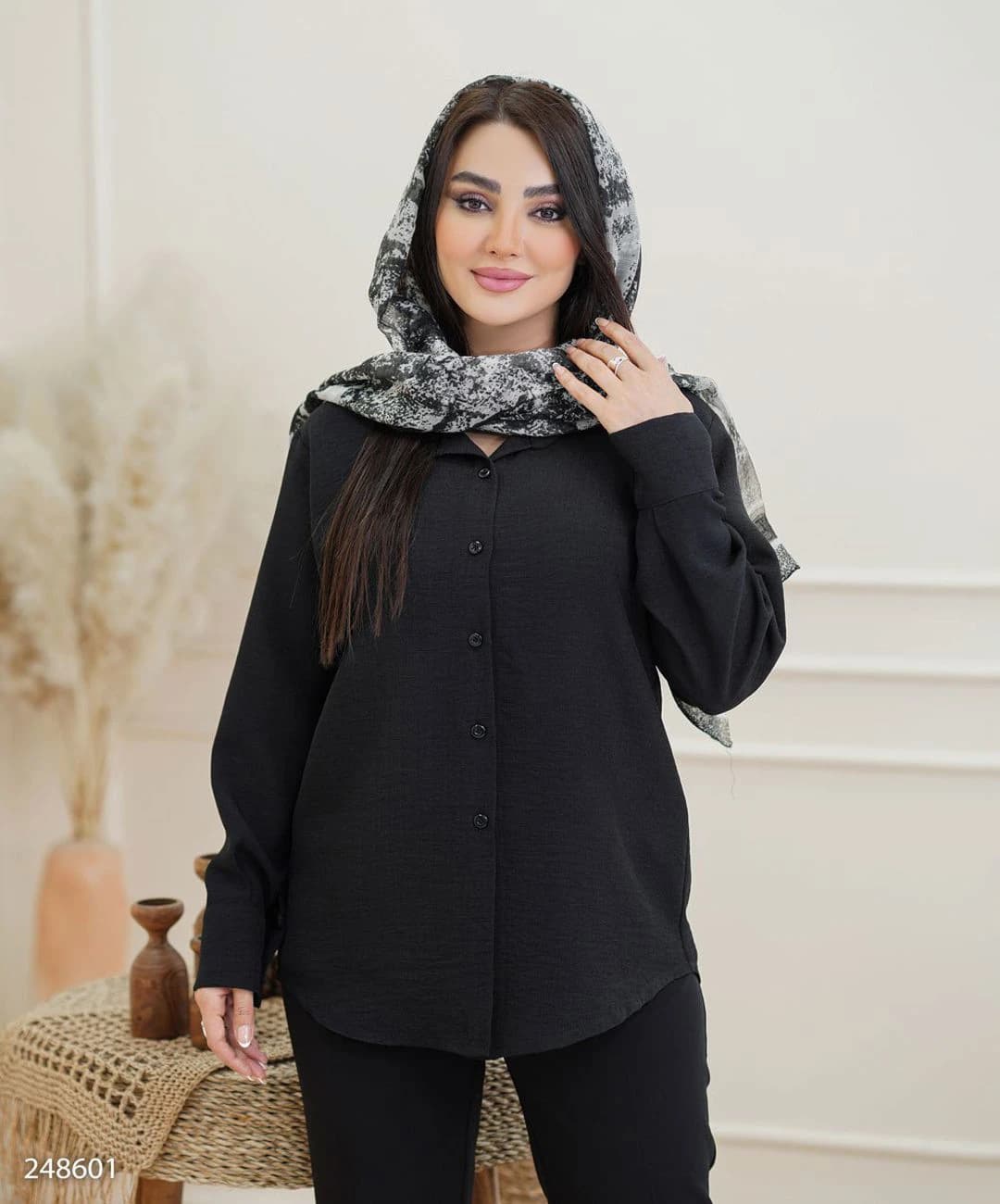 شومیز شانتون یقه مردانه دکمه دار مدل تاینور |کد:7014 — تصویر ۴