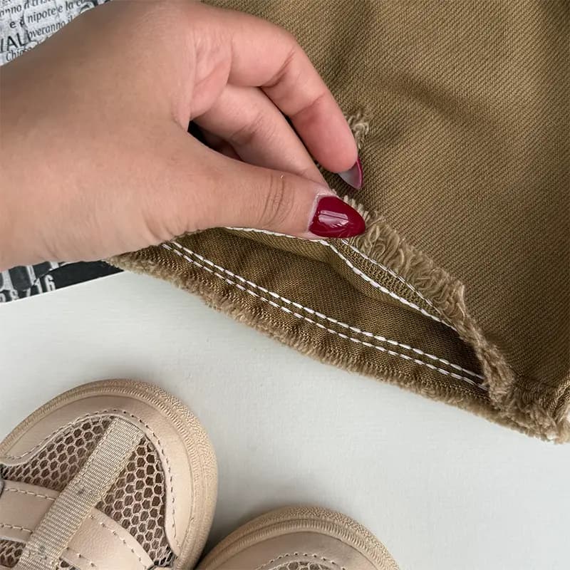 شلوارک بچگانه نسکافه ای کتان مدل دمپا ریش کد 4305 — تصویر ۳
