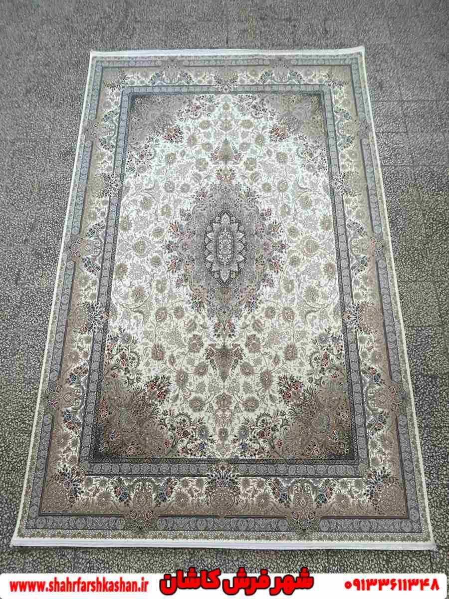 طرح زیبای پاییزان فرش 1500 شانه سفید