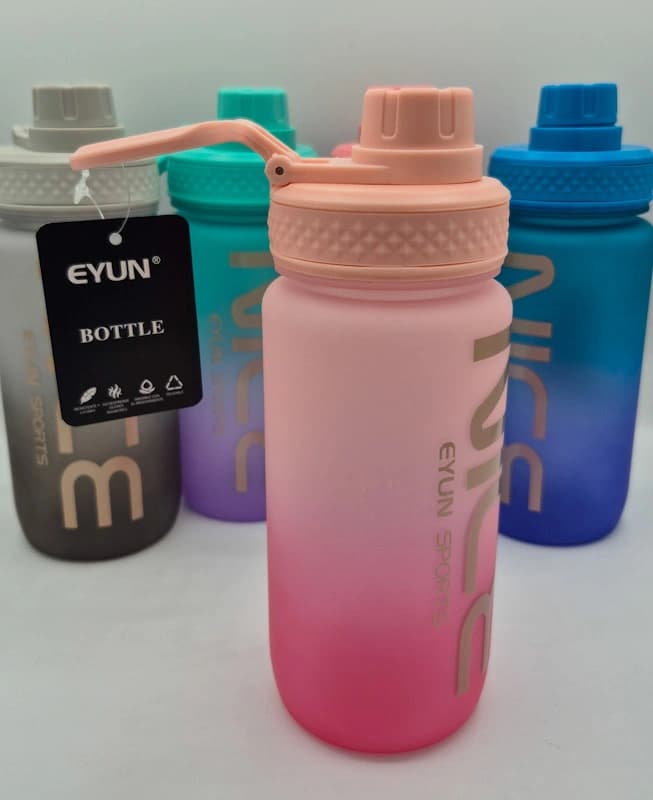 قمقمه پاستیلی EYUN مدل Nice با بدنه مات – 550 میلیلیتر — تصویر ۲