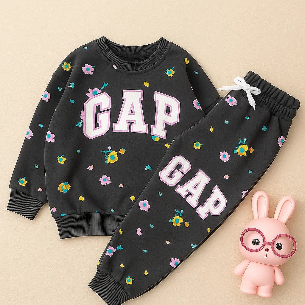 ست لباس بچهگانه ترک دخترانه GAP | لطافت و راحتی برای سنین 3 تا 10 سال — تصویر ۲
