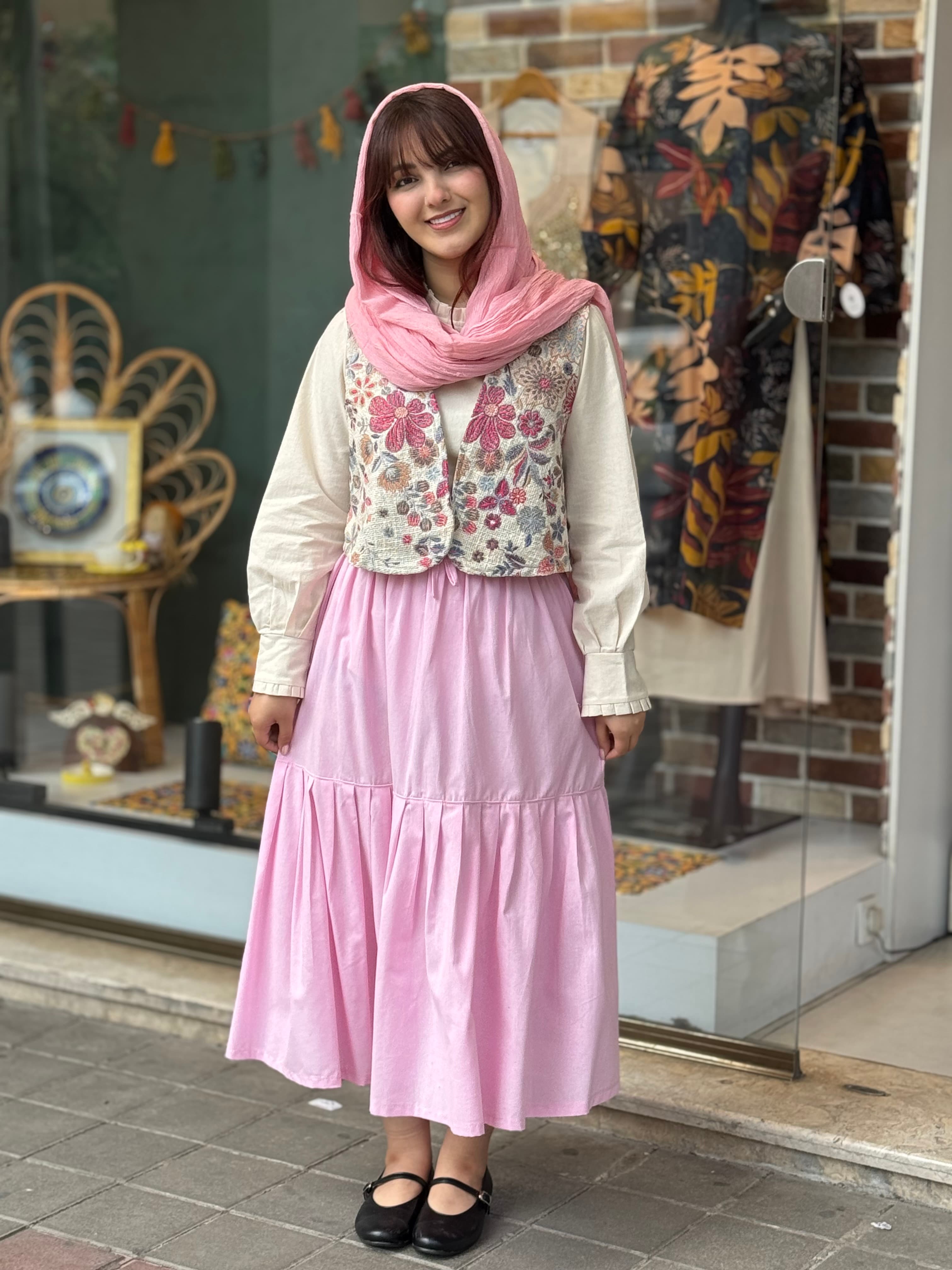 دامن چیندار صورتی — تصویر ۳