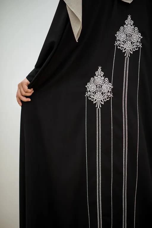 ماه تابان — تصویر ۵
