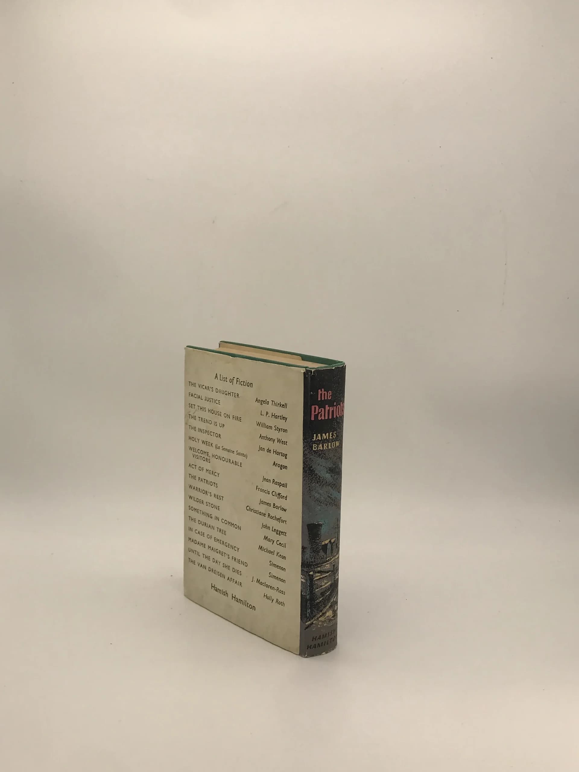 THE PATRIOTS نوشته جیمز بارلو نسخه زبانی اصلی سال 1960 (1340) — تصویر ۴