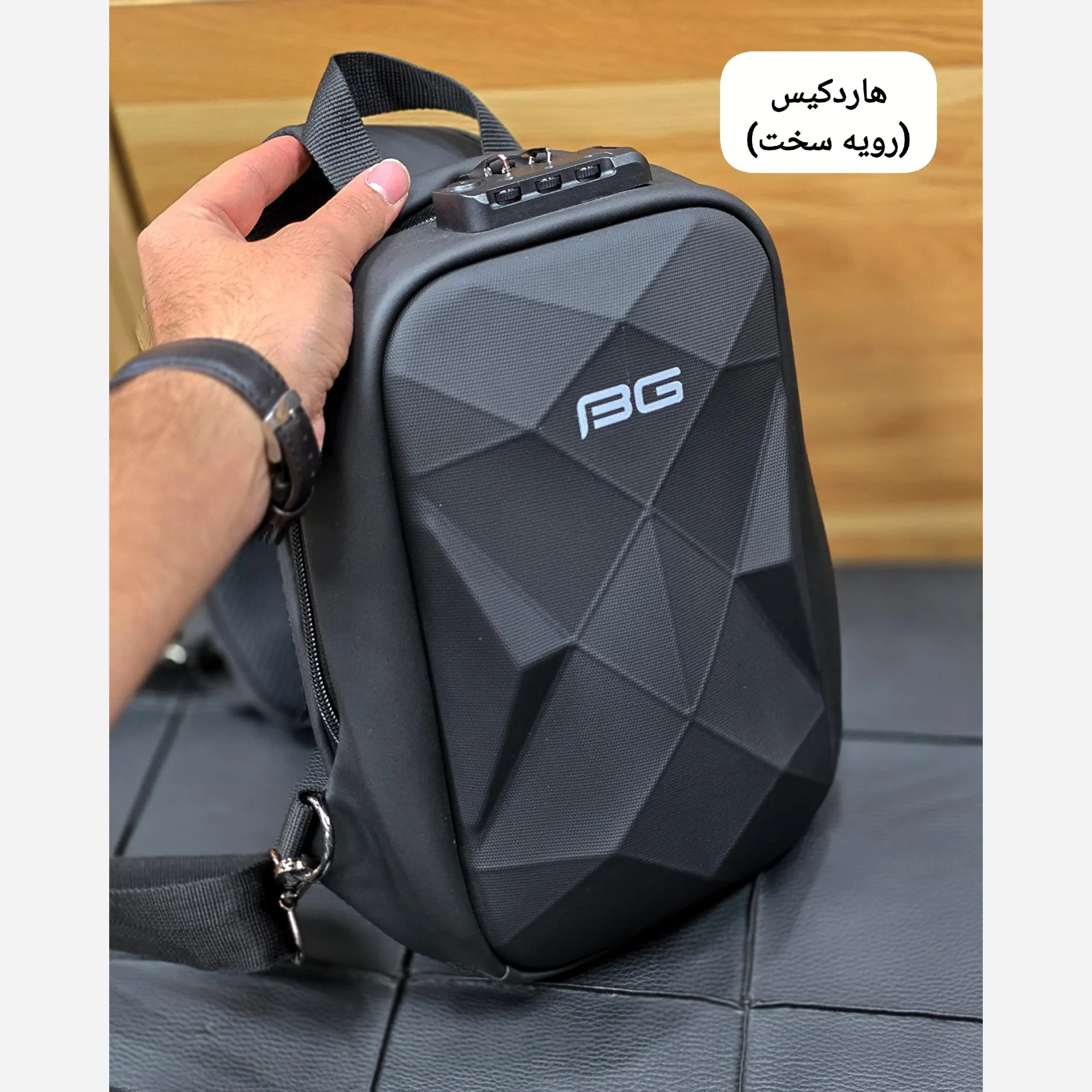 بادی بگ هاردکیس سه بعدی بنج ضد آب رمزدار مدل BANGE — تصویر ۷