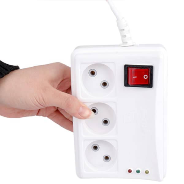 محافظ ولتاژ فروزش مدل FR231 — تصویر ۳