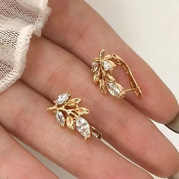 گوشواره طرح برگ ژوپینگ — تصویر ۴