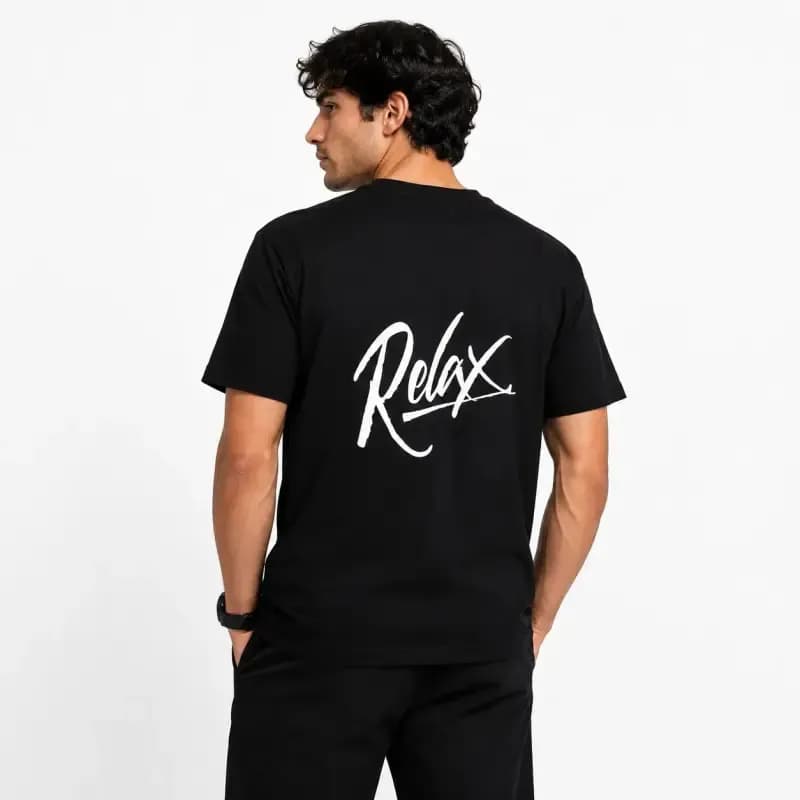 تیشرت یقه گرد مشکی طرح RELAX Signature جین وست نخ پنبه چهار فصل روزمره کژوال استریتویر — تصویر ۲