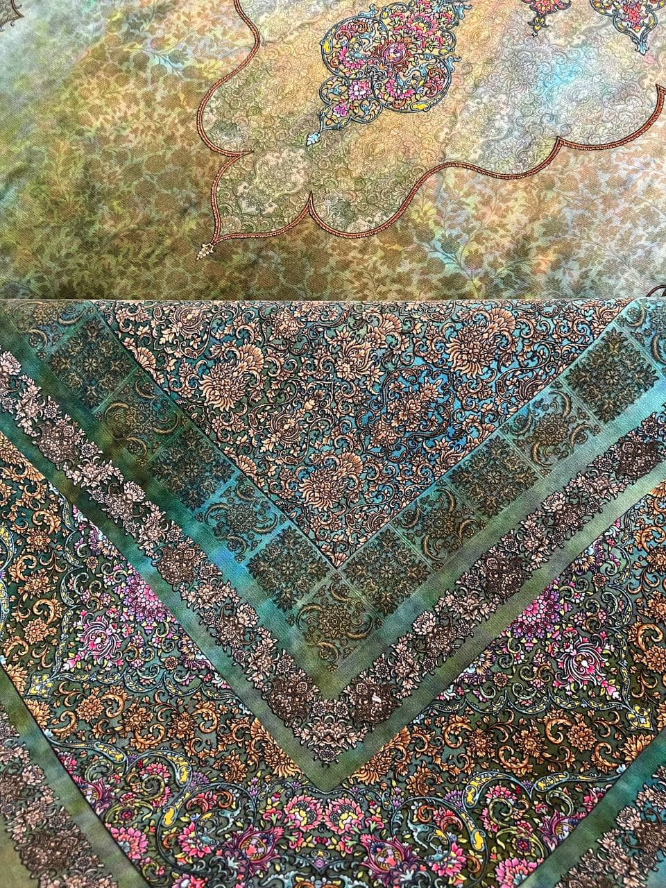 فرش طرح دستباف کد 102050 سبز 1200 شانه — تصویر ۶