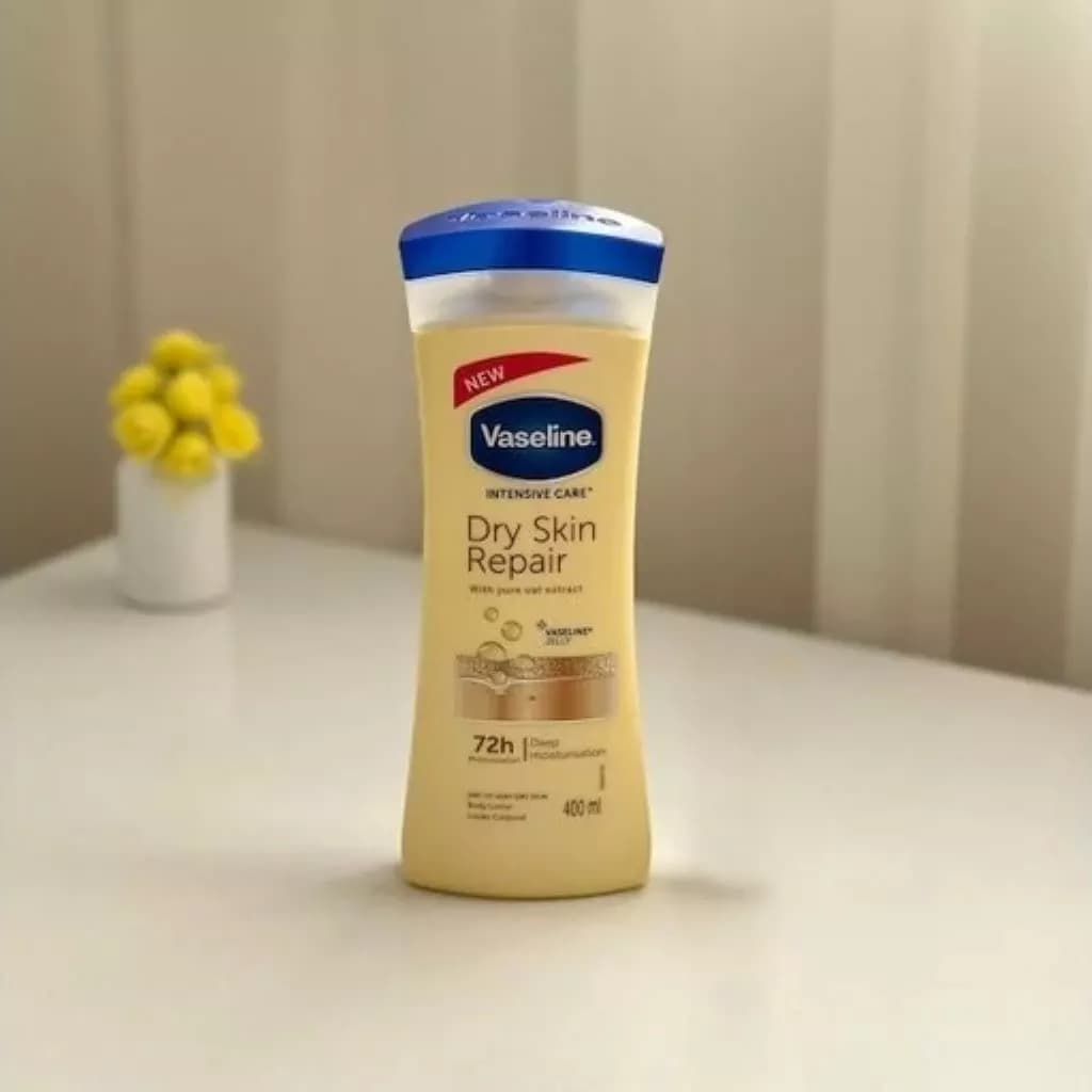 لوسیون بدن وازلین مدل Dry Intensive Care حجم 400 میلی لیتر | Vaseline Dry Intensive Care Lotion — تصویر ۳