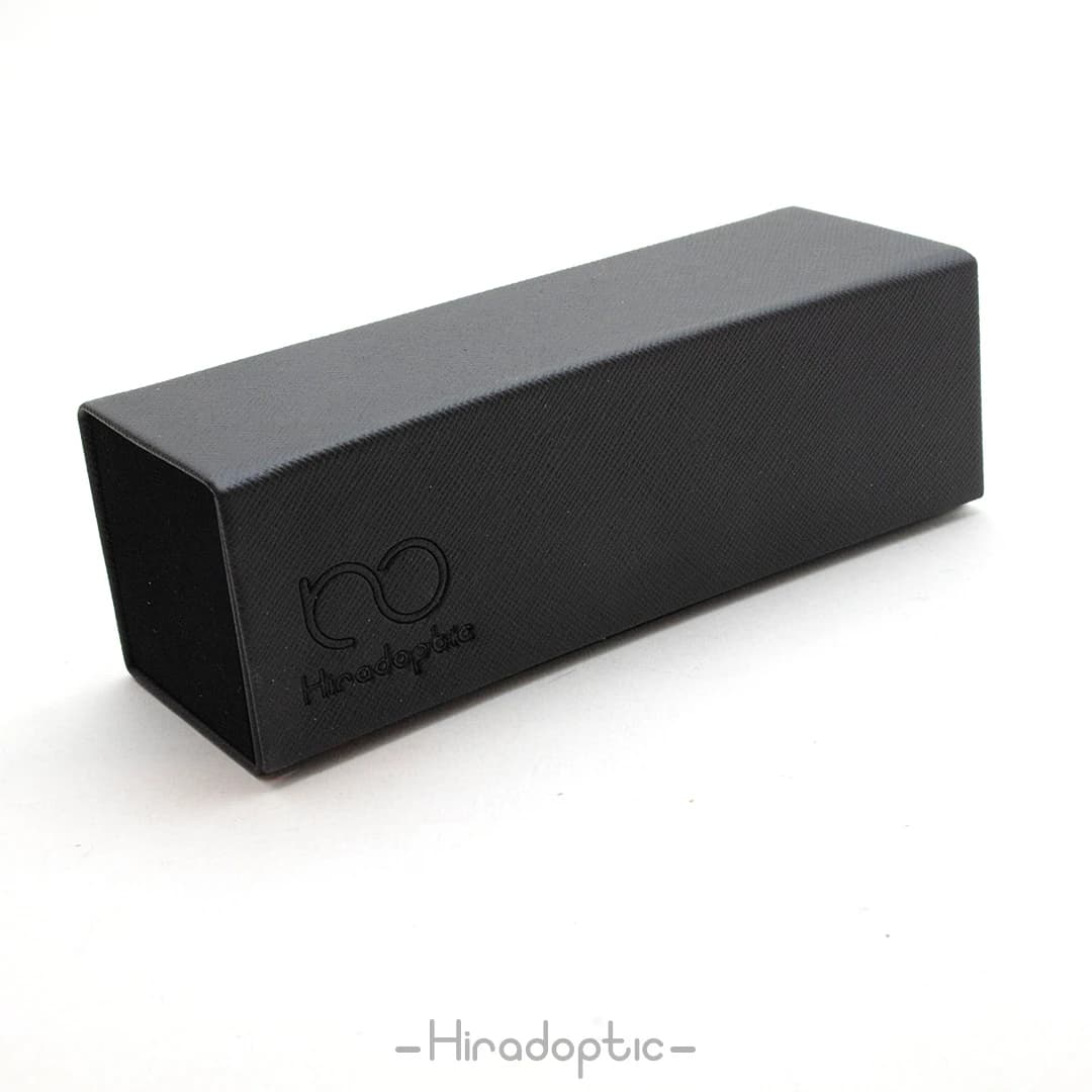 قاب عینک مربعی چرمی <br><span>Leather square glasses frame</span> — تصویر ۲