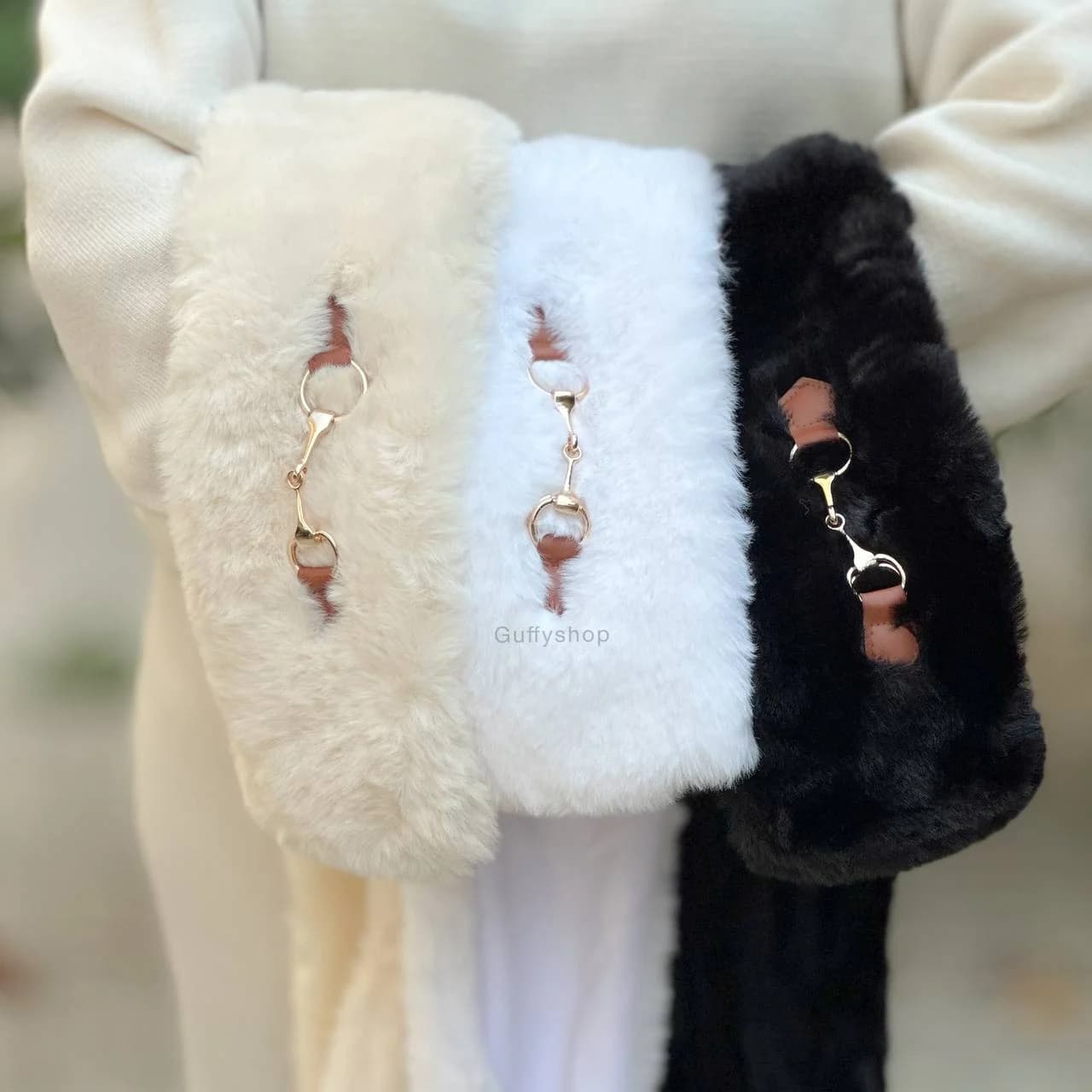 شال گردن خز سگک دار — تصویر ۶