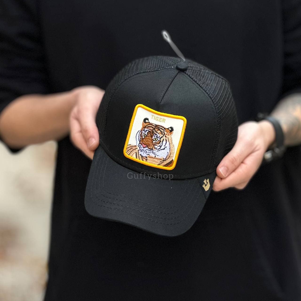 کلاه گورین مشکی tiger — تصویر ۲