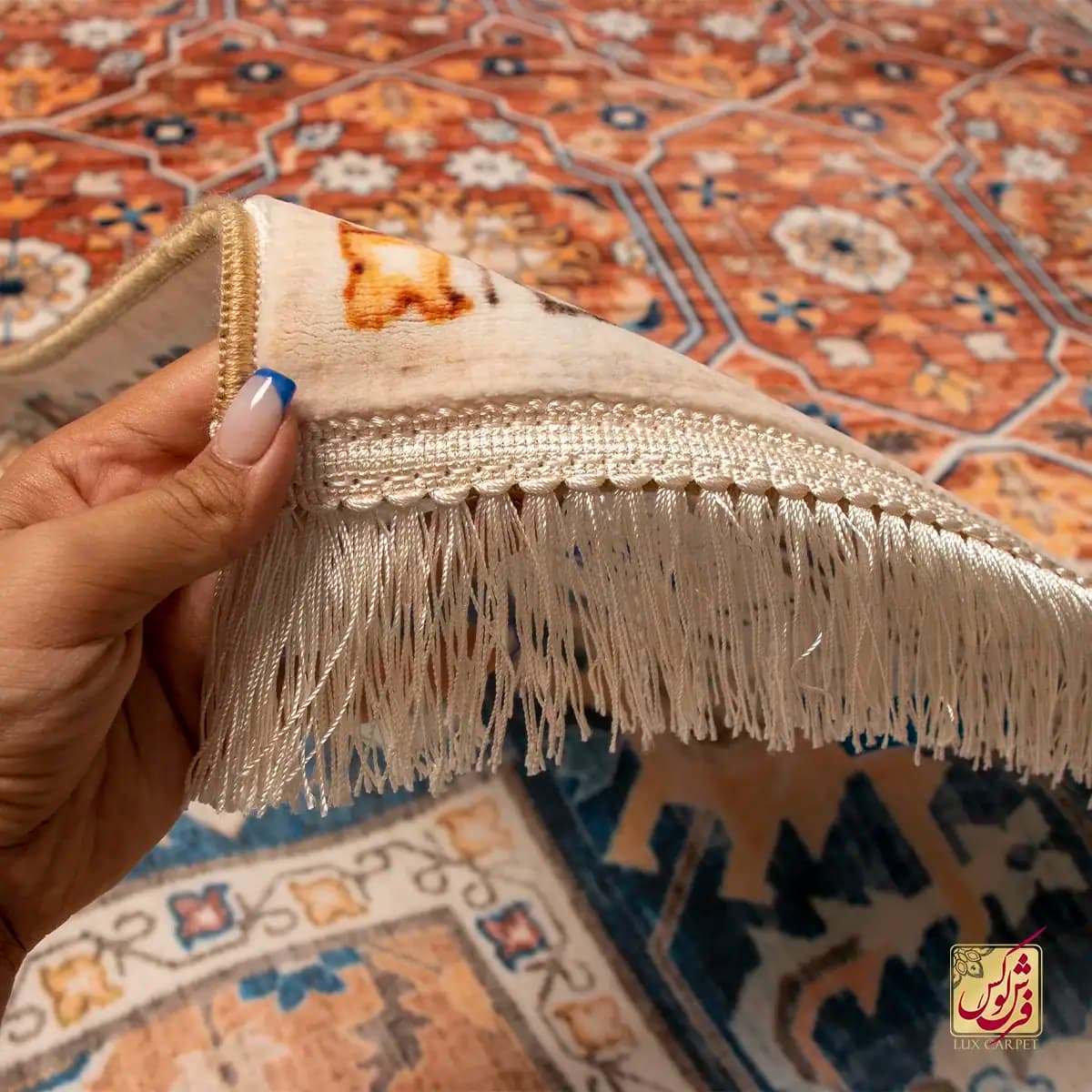 فرش ابریشم ماشینی 731102 آجری سرمه ای — تصویر ۸
