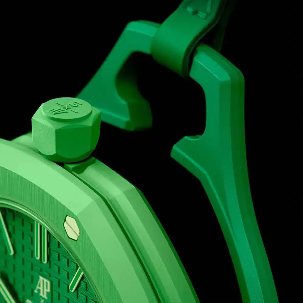ساعت سواچ x آدومارس پیگه مدل Swatch x Audemars Piguet Royal Pop – GREEN EIGHT به همراه بند سیلیکونی — تصویر ۴