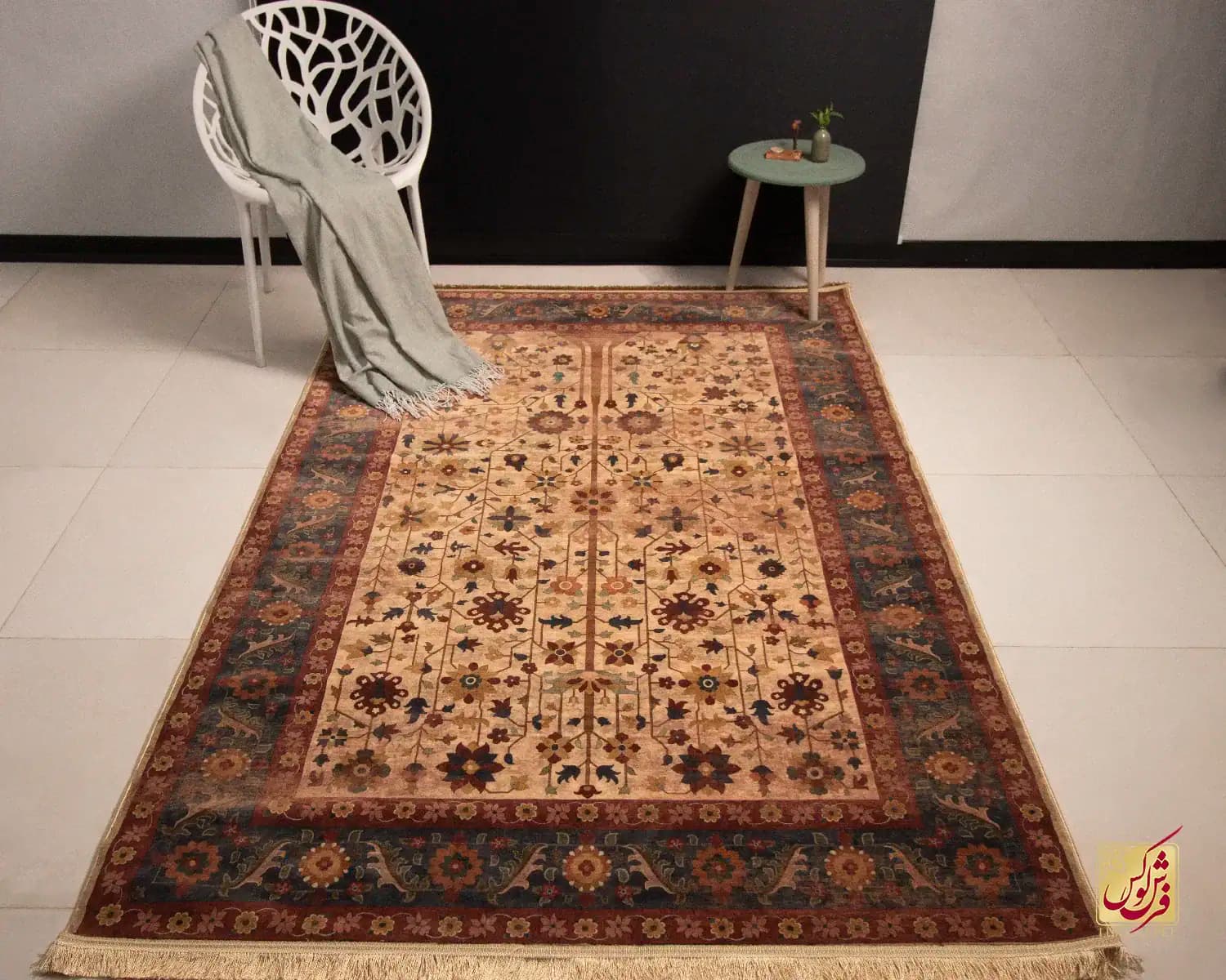 فرش ابریشم ماشینی Z1086 کرم حاشیه سرمه ای