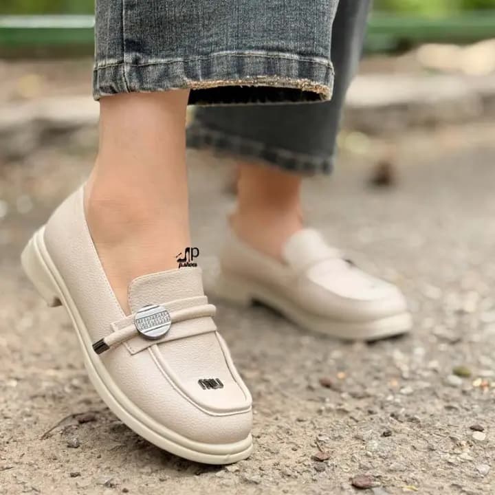 لوفر زنانه چرم طبیعی مدل P.R؛ کفش شیک و راحتی تولید تبریز — تصویر ۲