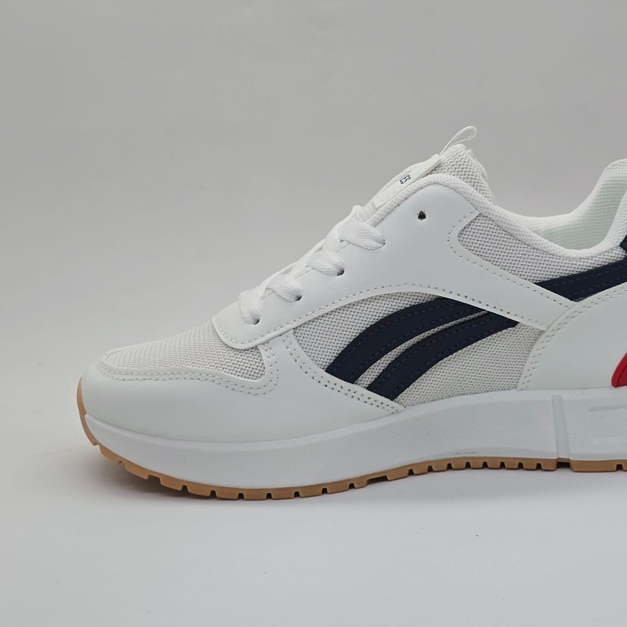 کفش ریبوک سفید سرمه ای Navy blue Reebok shoes — تصویر ۳