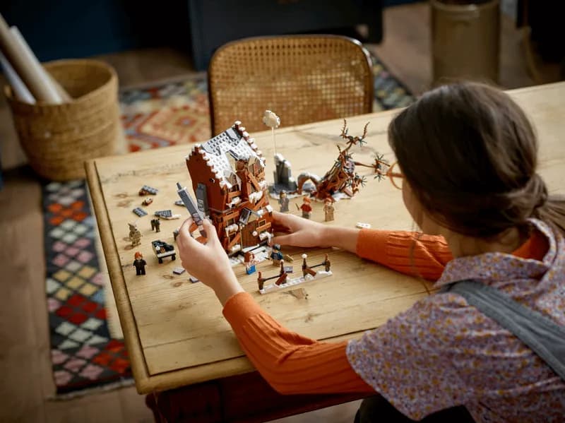 لگو هری پاتر کلبه جیغ زن و درخت کتک زن | LEGO Harry Potter — تصویر ۴