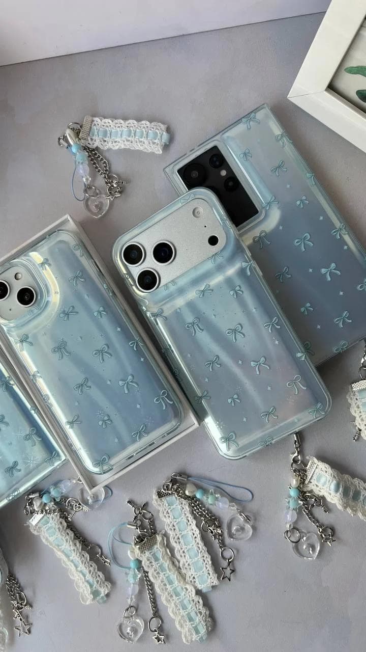 قاب طرح براش پاپیون آبی گوشی آیفون 16 — تصویر ۴