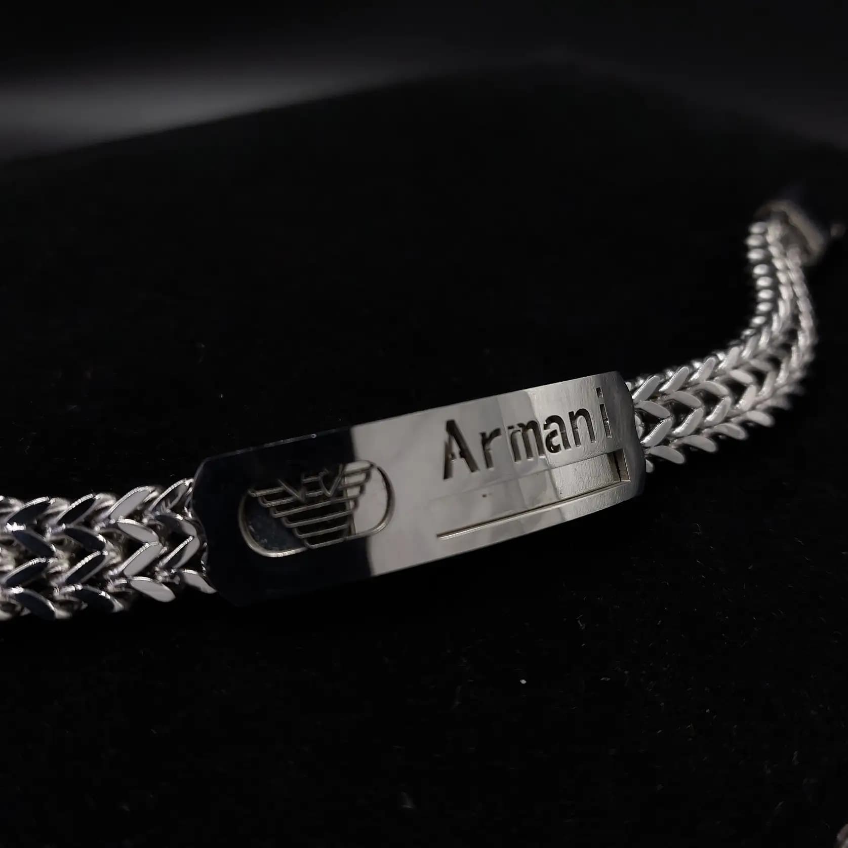 دستبند استیل مردانه پلاک آرمانی ARMANI زنجیر چهار وجهی دولاین رنگ ثابت کد amp