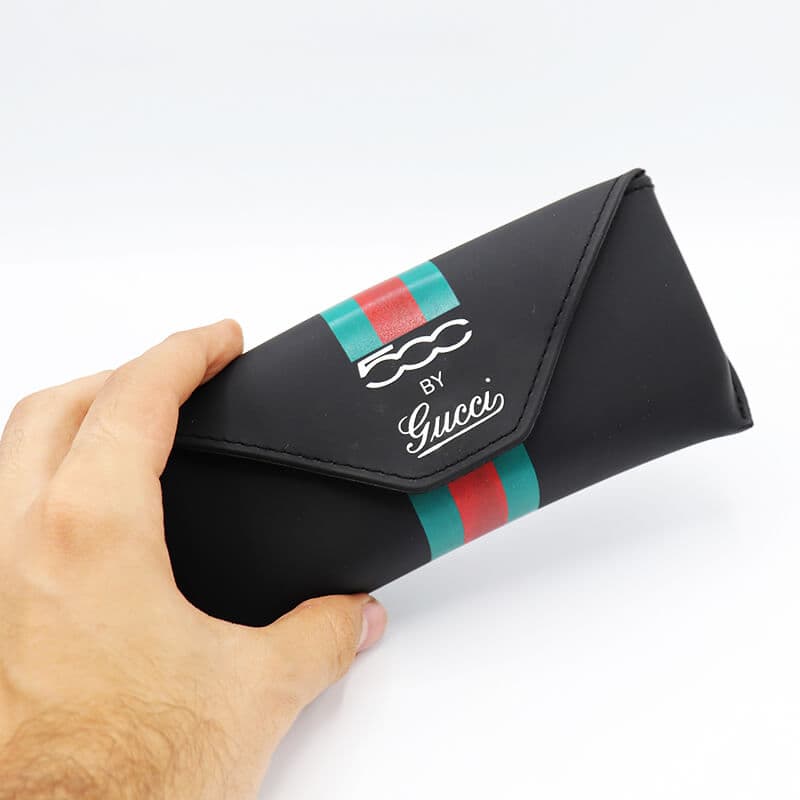 پک اورجینال عینک مشکی رنگ گوچی Gucci با تمام تجهیزات مدل 992262 — تصویر ۳
