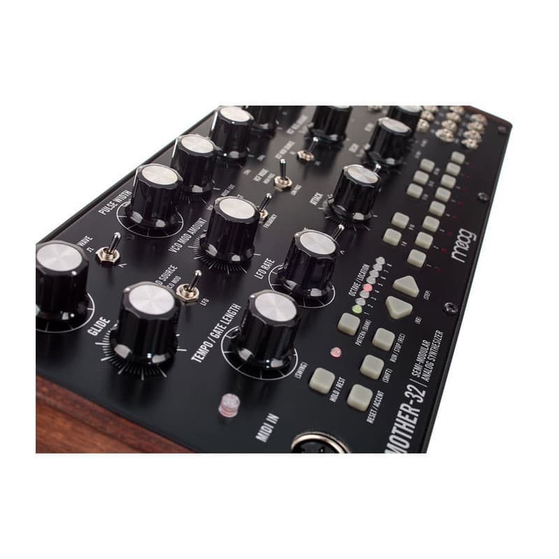 سینتی سایزر Mother-32 — تصویر ۹