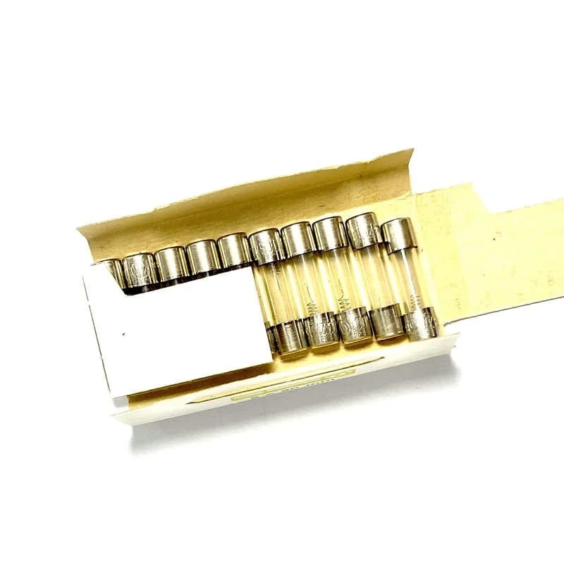 فیوز آلمانی 0.4A-250V سری M — تصویر ۳