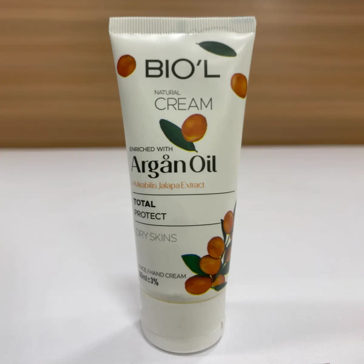کرم تیوپی بیول BIOL مغذی جو دوسر و آرگان و لاله عباسی 60 میل — تصویر ۲