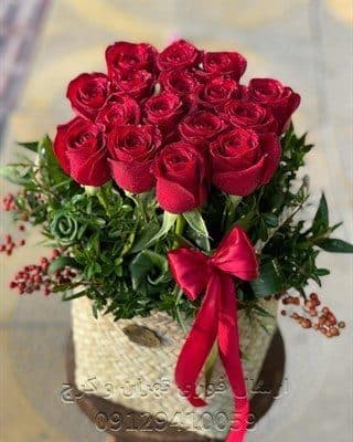 ارسال گل طبیعی برای تالار محراب تهران
